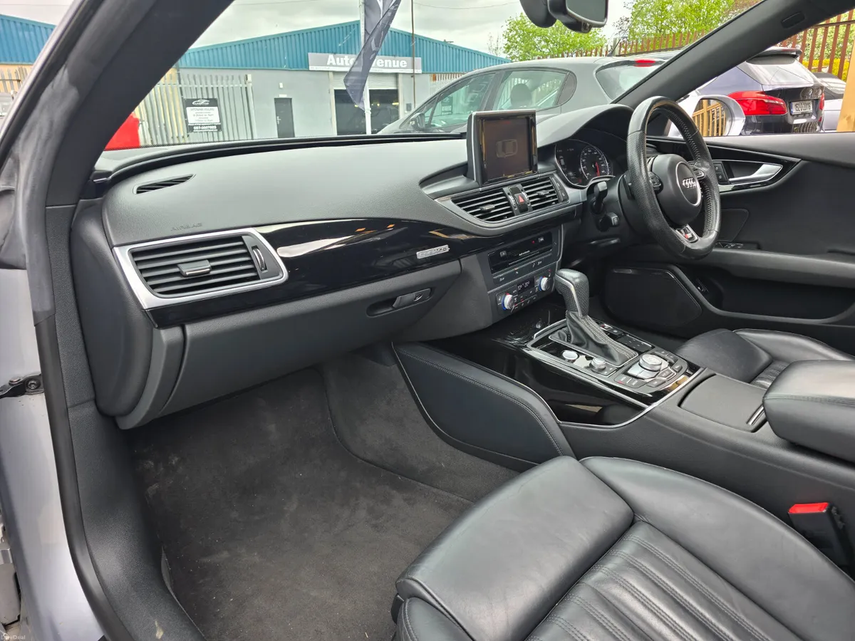 151 AUDI A7 *HI SPEC*BLACK EDITION* - Image 4