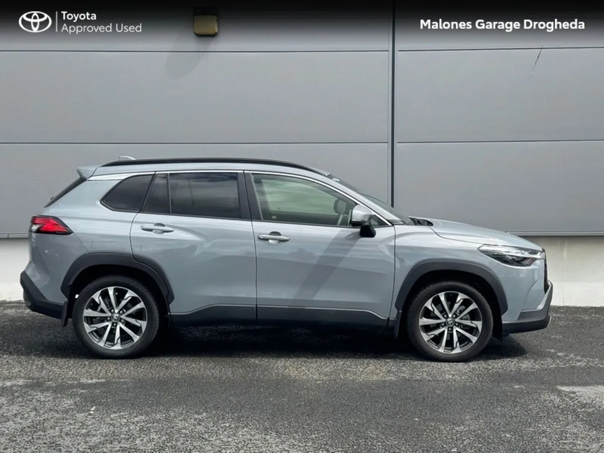 Toyota Corolla Cross 1.8 Hybrid Sport Call Now 041 - Image 3