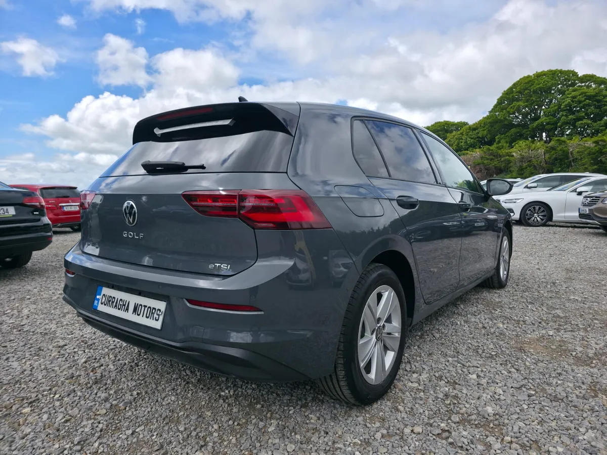 2022 Volkswagen Golf eTSI Style Automatic - Image 5