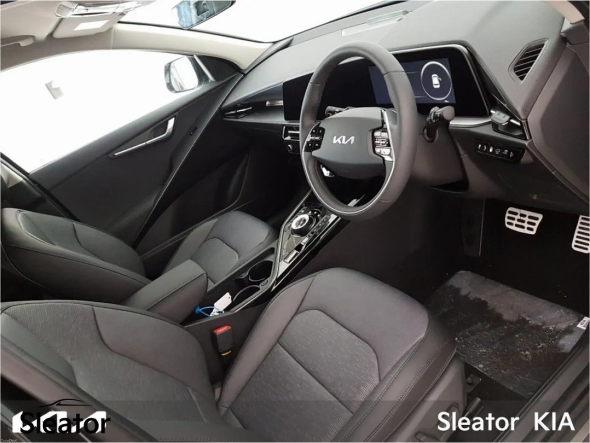 Kia Niro PE PHEV 5DR AUTO - Image 2
