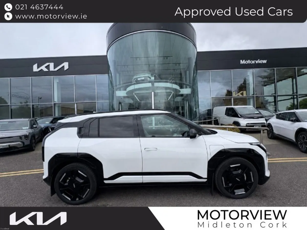 Kia EV3 Earth GT Line Long Range, **demo** **7 yea - Image 1