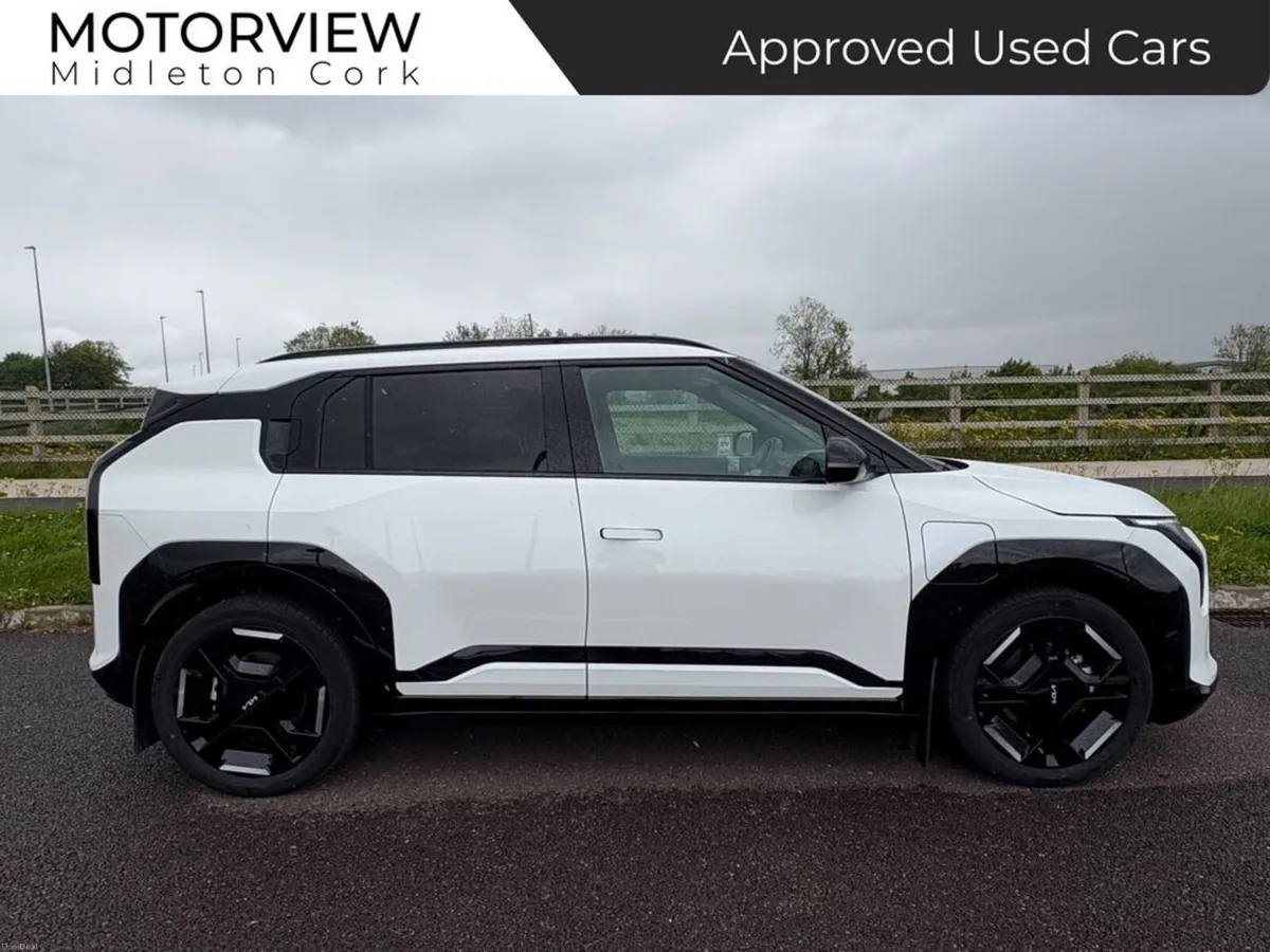 Kia EV3 Earth GT Line Long Range, **demo** **7 yea - Image 3