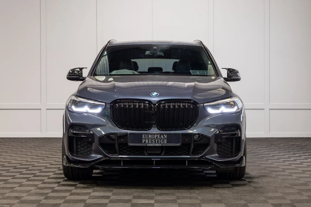 2022 BMW X5 X-Drive 45e M-Sport - Image 2
