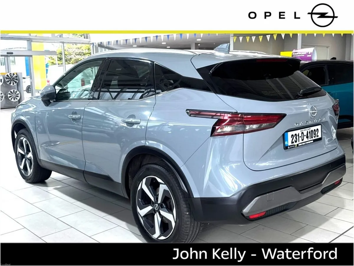 Nissan Qashqai 1.3 PET MILD HYBRID SV PREMIUM - Image 4