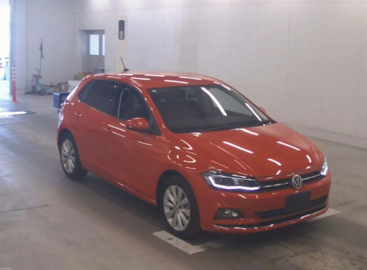 2018 Volkswagen Polo Red - Image 1