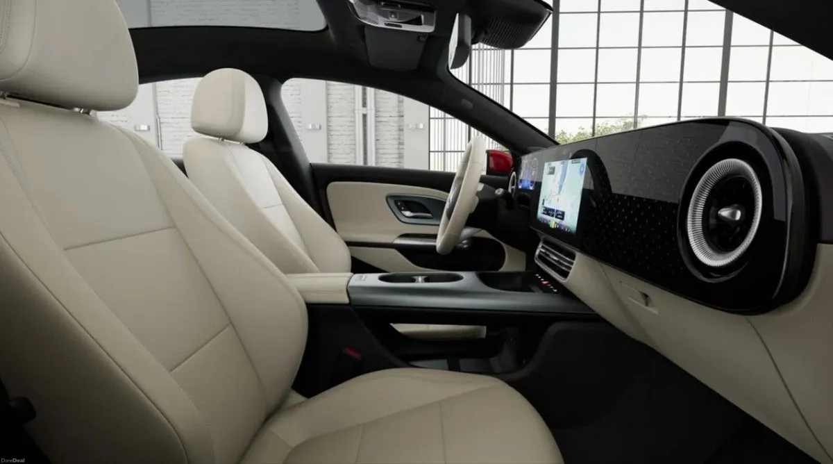 Mercedes-Benz CLA CLA 200 SALOON PROGRESSIVE LINE - Image 4