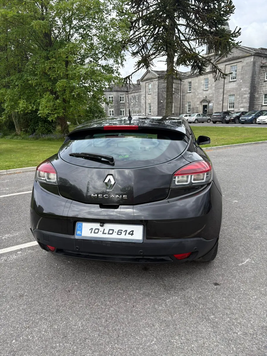Renault Megane Coupe 2010 - Image 4
