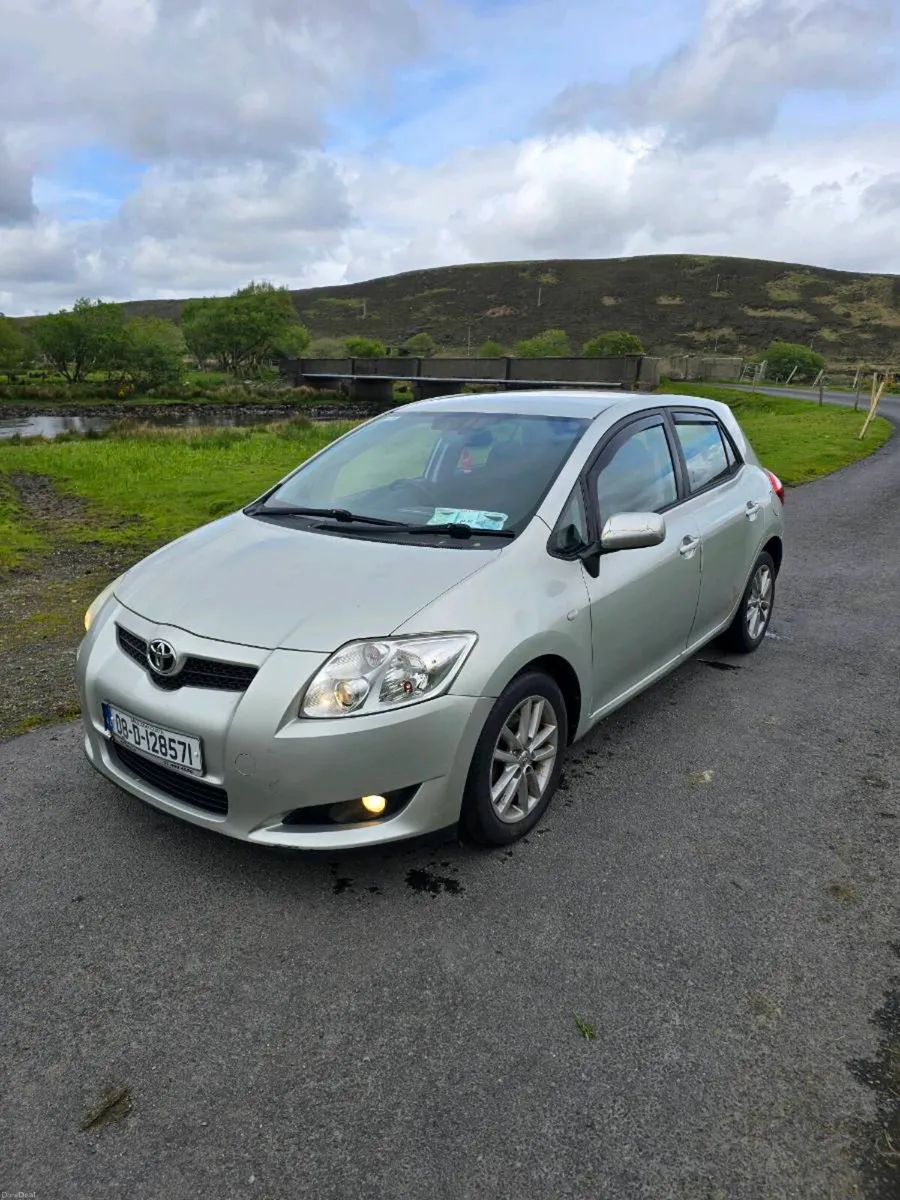 Toyota Auris 2.0 d4d - Image 1