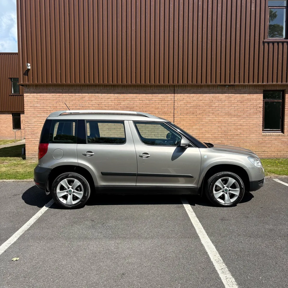 SKODA YETI BRAND NEW NCT 07/27 GREENLINE MODEL - Image 3