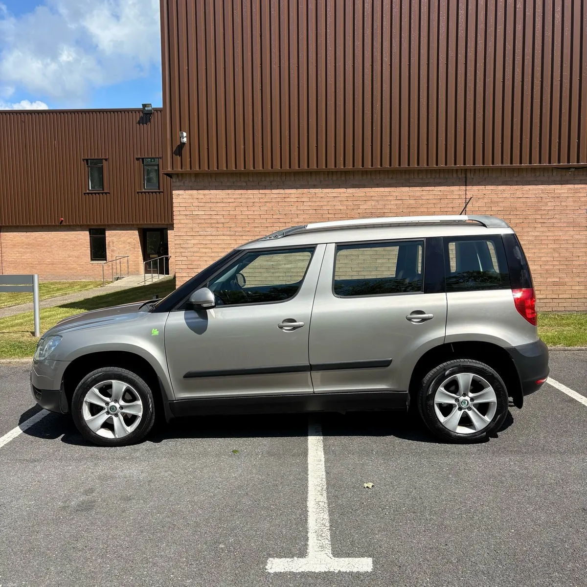 SKODA YETI BRAND NEW NCT 07/27 GREENLINE MODEL - Image 4