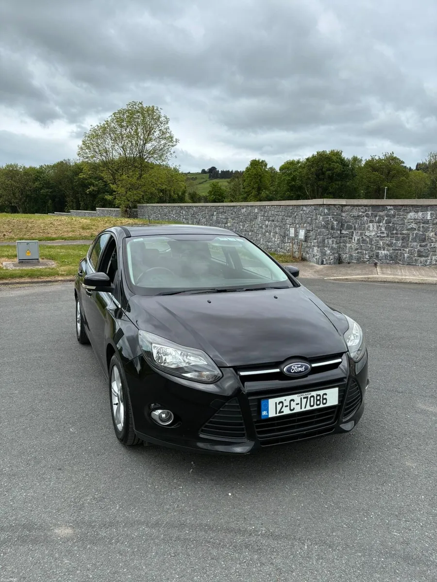 Ford focus 2012 one owner car - Image 2