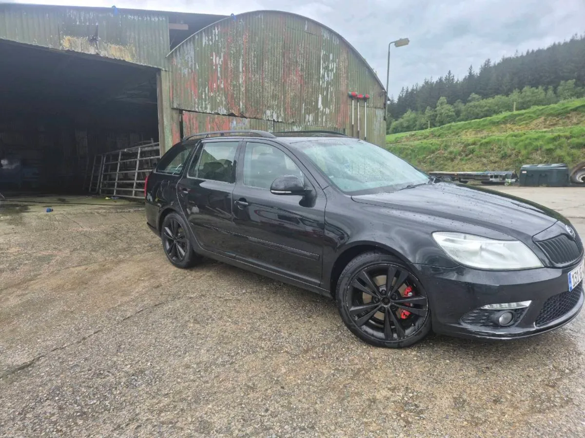 Skoda Vrs 2013 2L TDI Blackline - Image 3