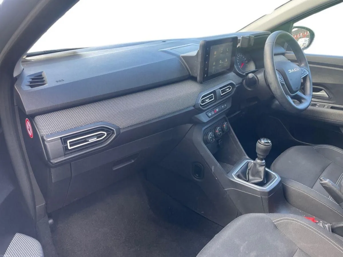 Dacia Sandero TCe 90 Expression - Image 4
