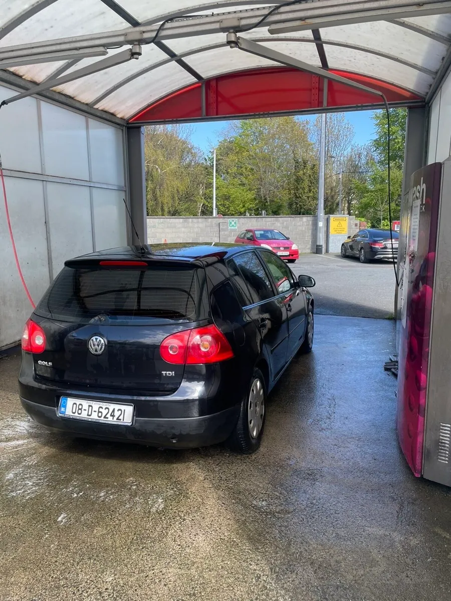 Volkswagen Golf 1.9 TDI Diesel - Image 4