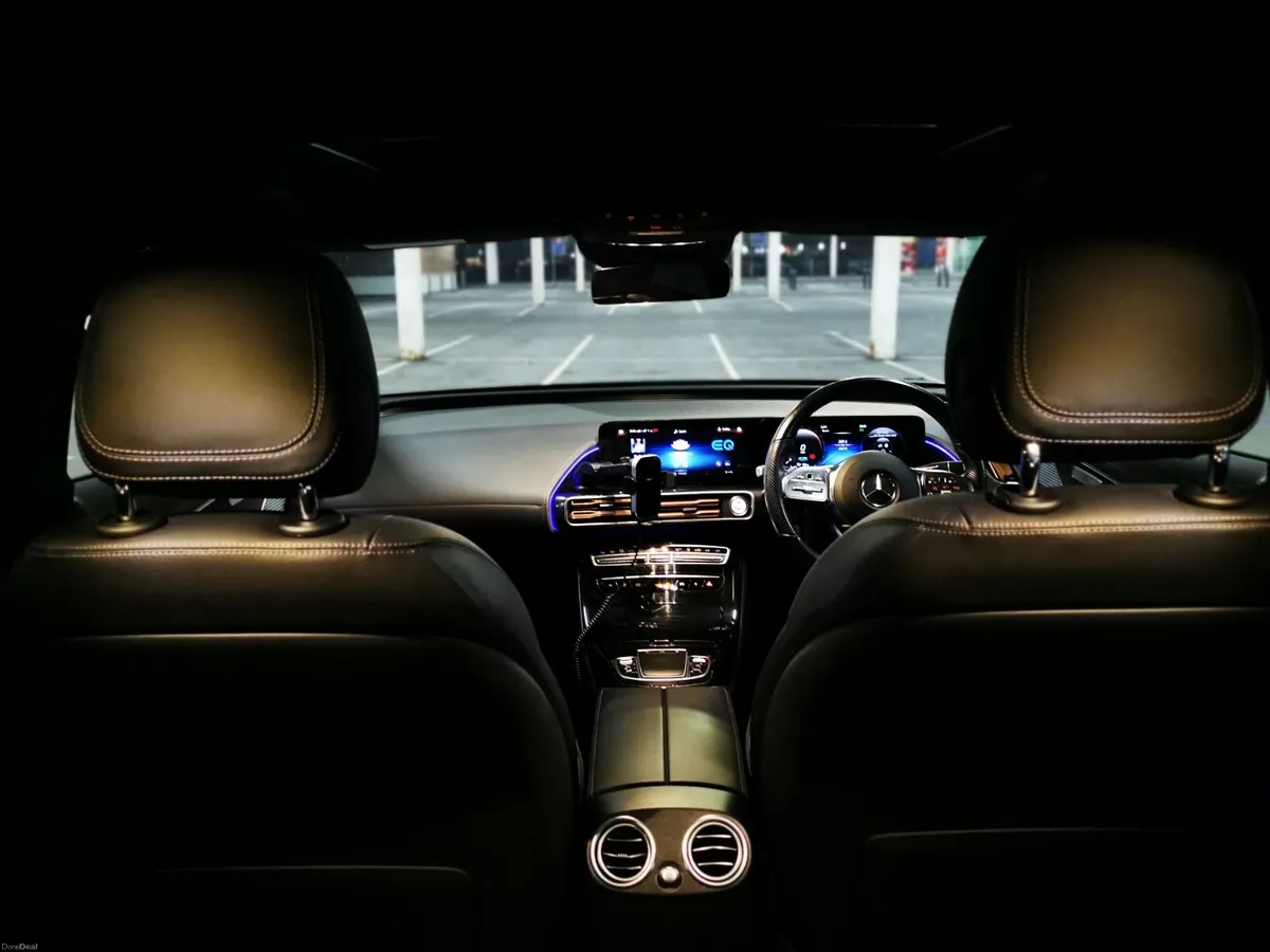 Mercedes-Benz EQC AMG Line Premium 2021 - Image 2