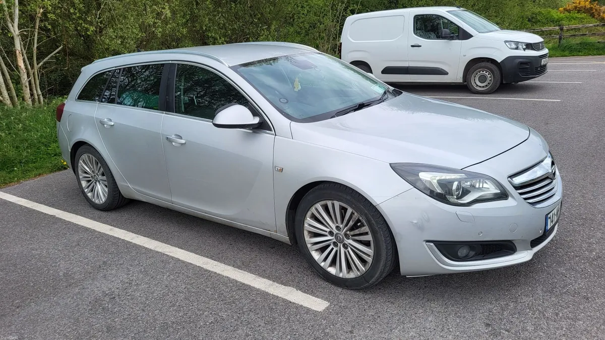 Opel Insignia 2014 Estate, Tax 12/26 - NCT 08/26 - Image 1