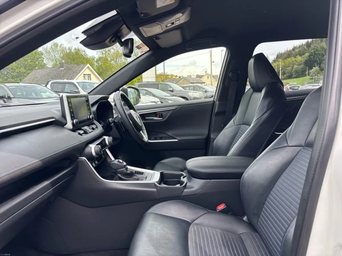 Toyota RAV4 RAV4 HYBRID SPORT 4DR AUTO - Image 6