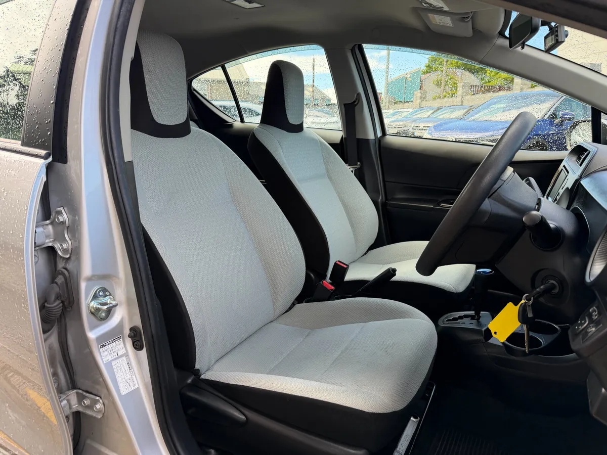 2020 TOYOTA AQUA - Image 1
