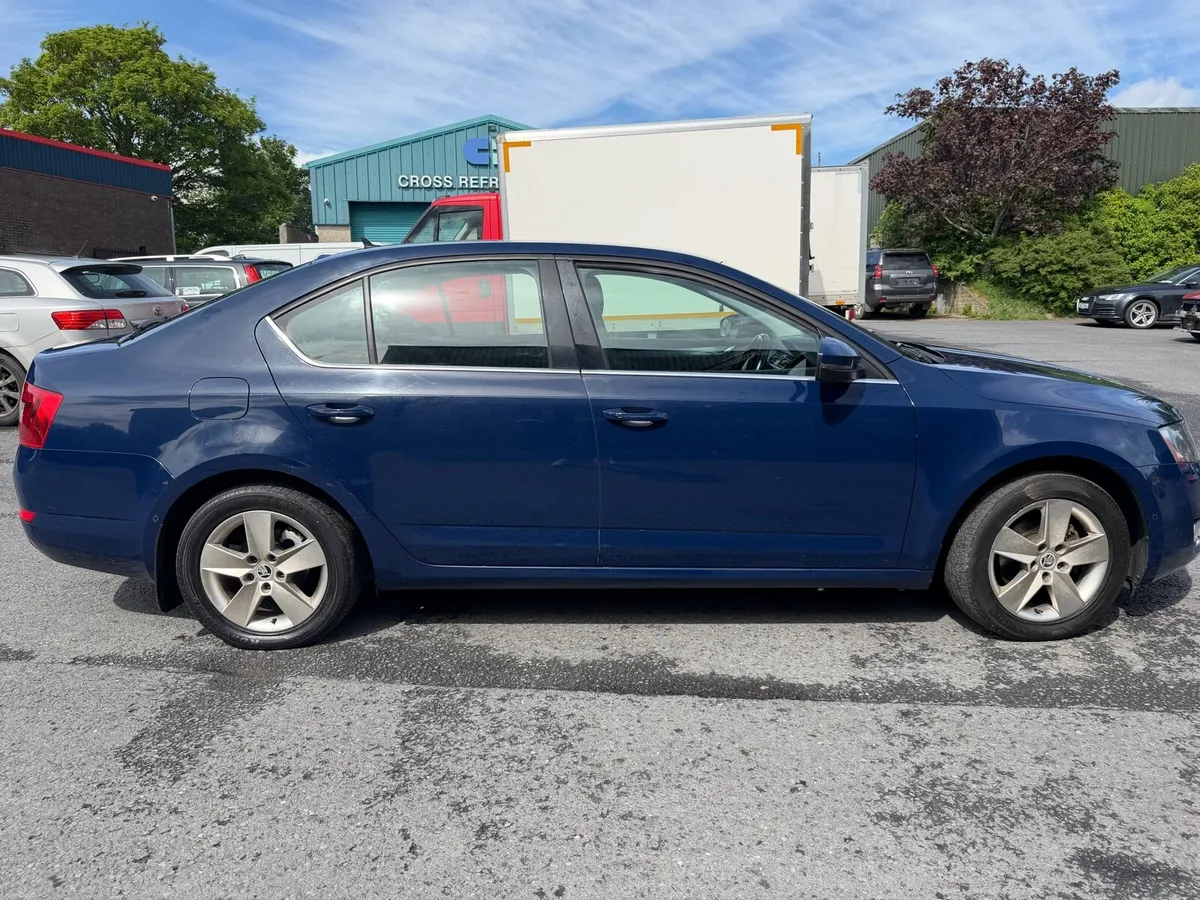 Skoda Octavia - Image 4