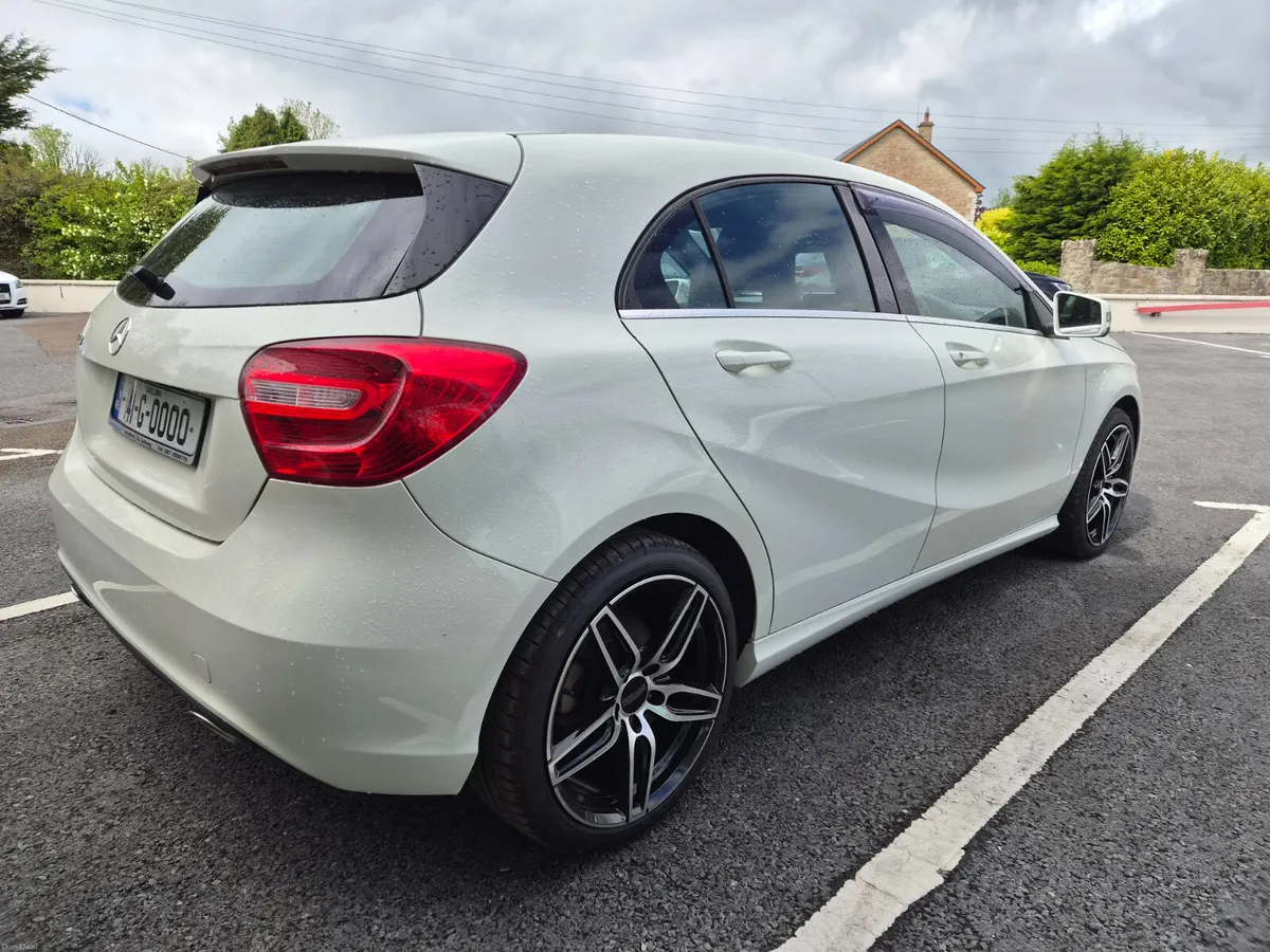 Mercedes-Benz A180 Urban 1.6L Petrol Auto - Image 3
