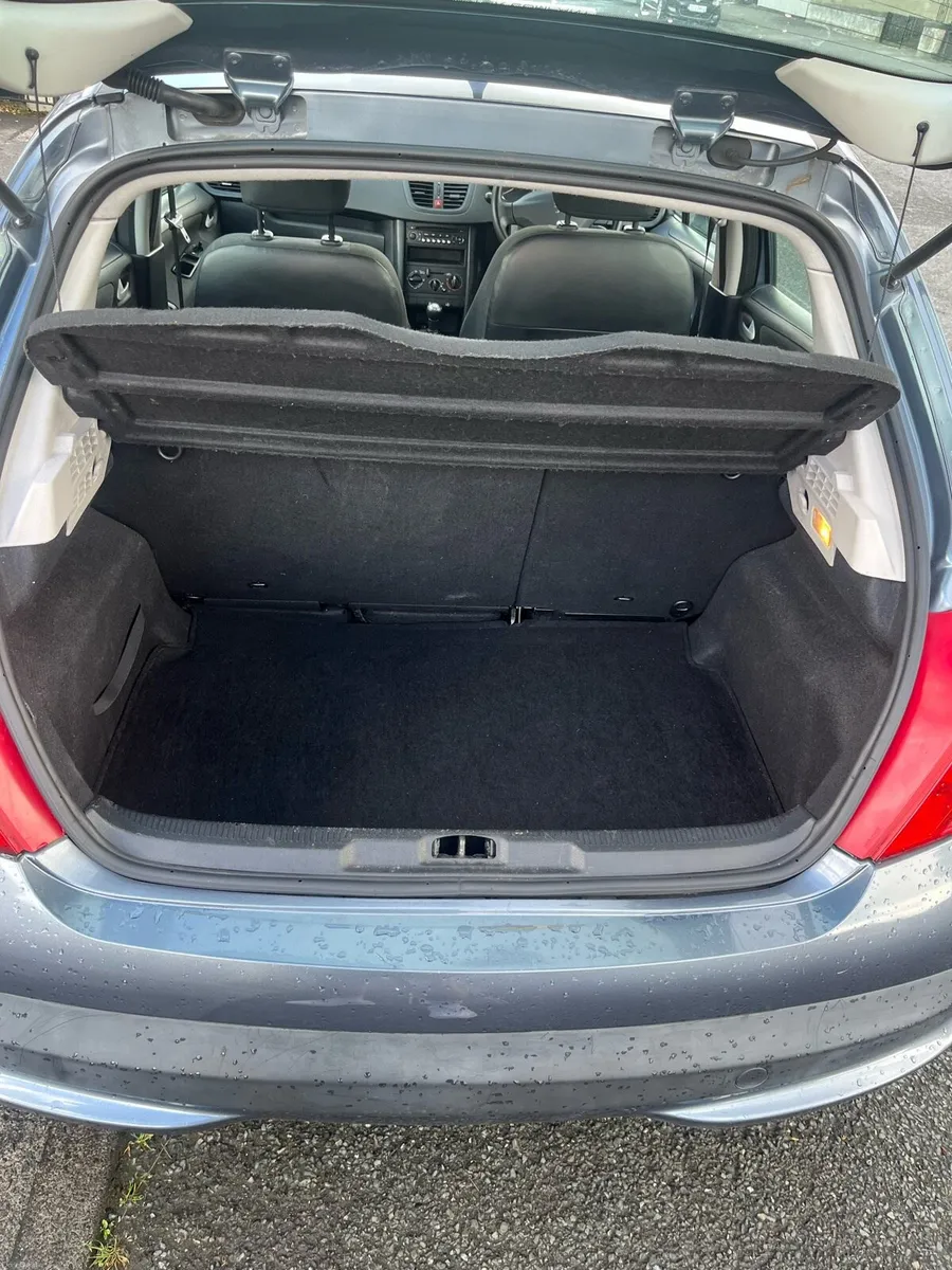 Peugeot 207 - Image 3