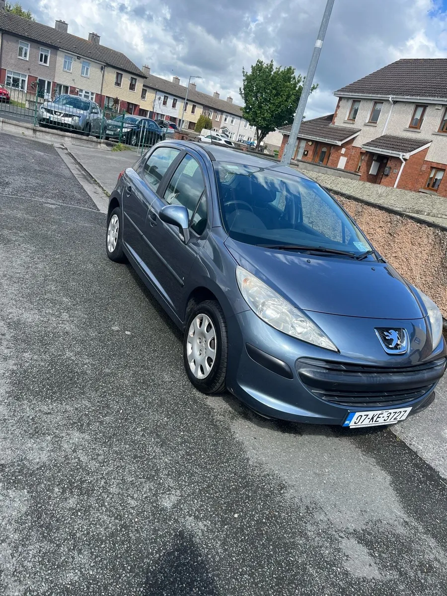 Peugeot 207 - Image 1