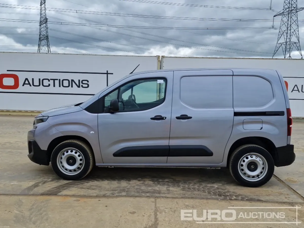 2024 Citreon Berlingo - Image 3