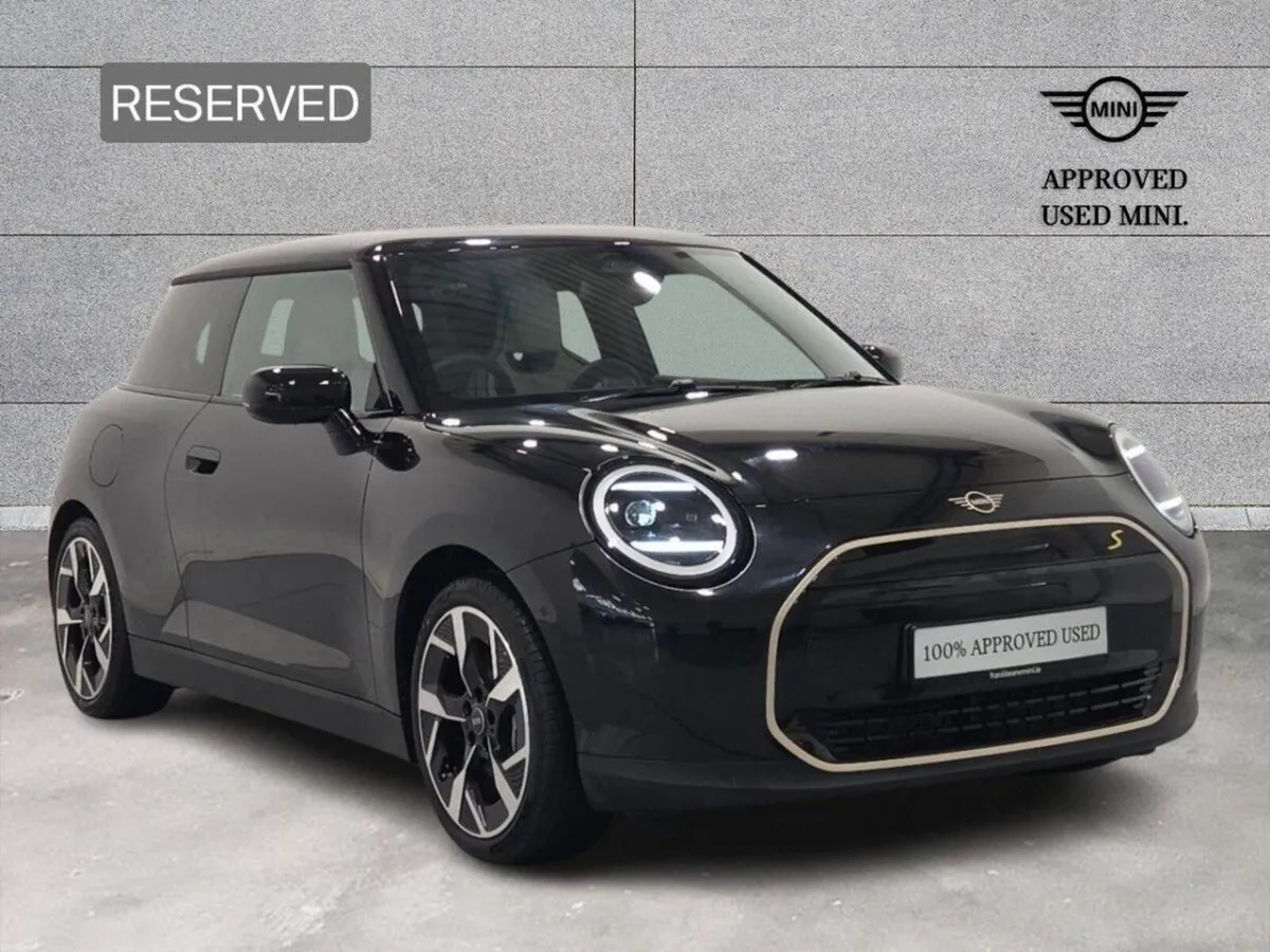 Mini Cooper Cooper SE - Image 1