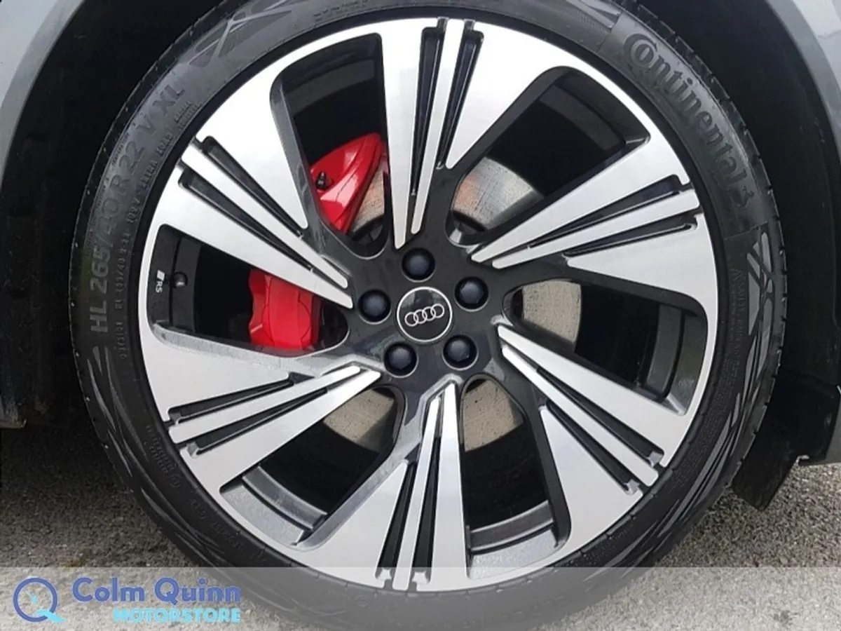 Audi Q8 e-tron 55 Quattro S-Line *12 Month Warrant - Image 5