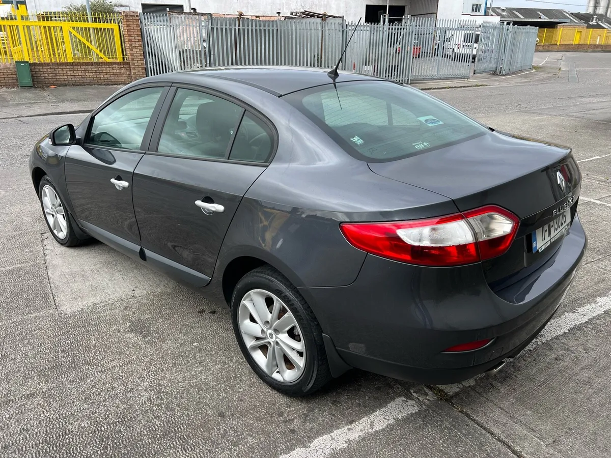 2011 Renault Fluence 1.5 DCI ONLY 73K KM - Image 4