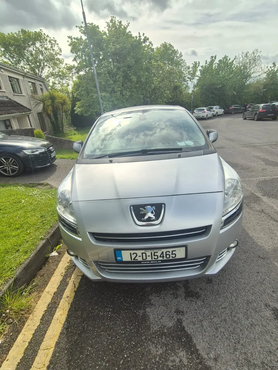 Peugeot 5008 2012 - Image 3