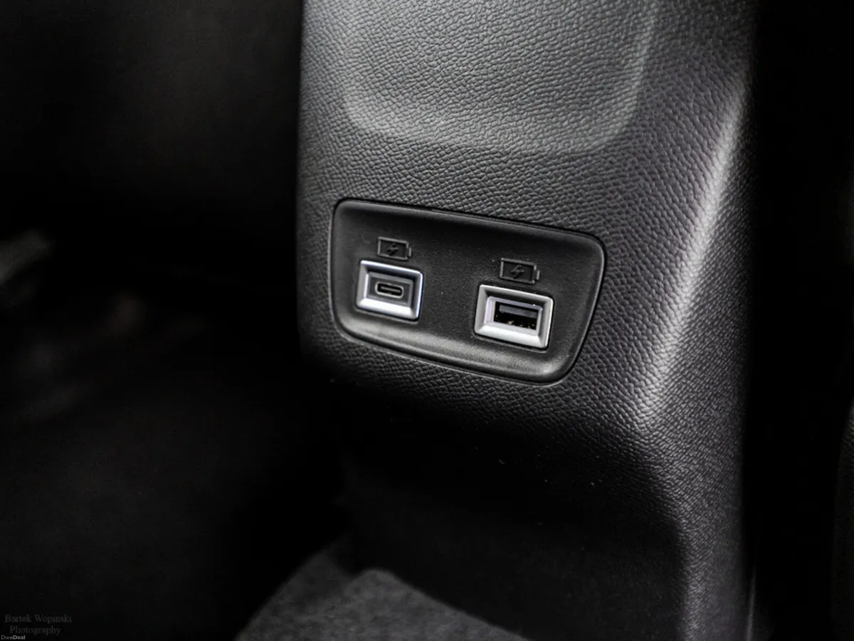Peugeot 2008 Allure Hybrid Auto 110HP - Includes P - Image 5