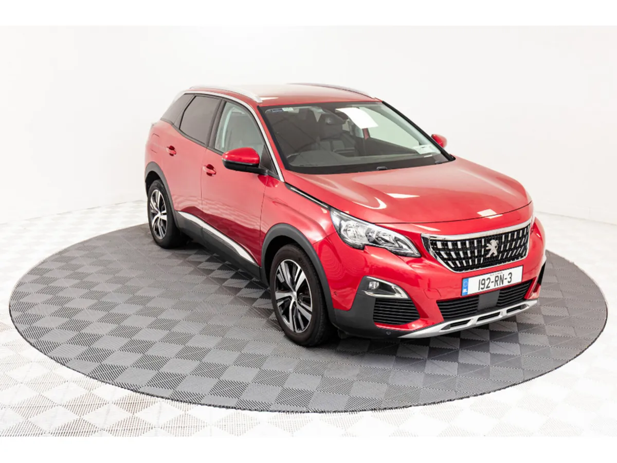 Peugeot 3008 Allure 1.2 Petrol 130HP - Image 1
