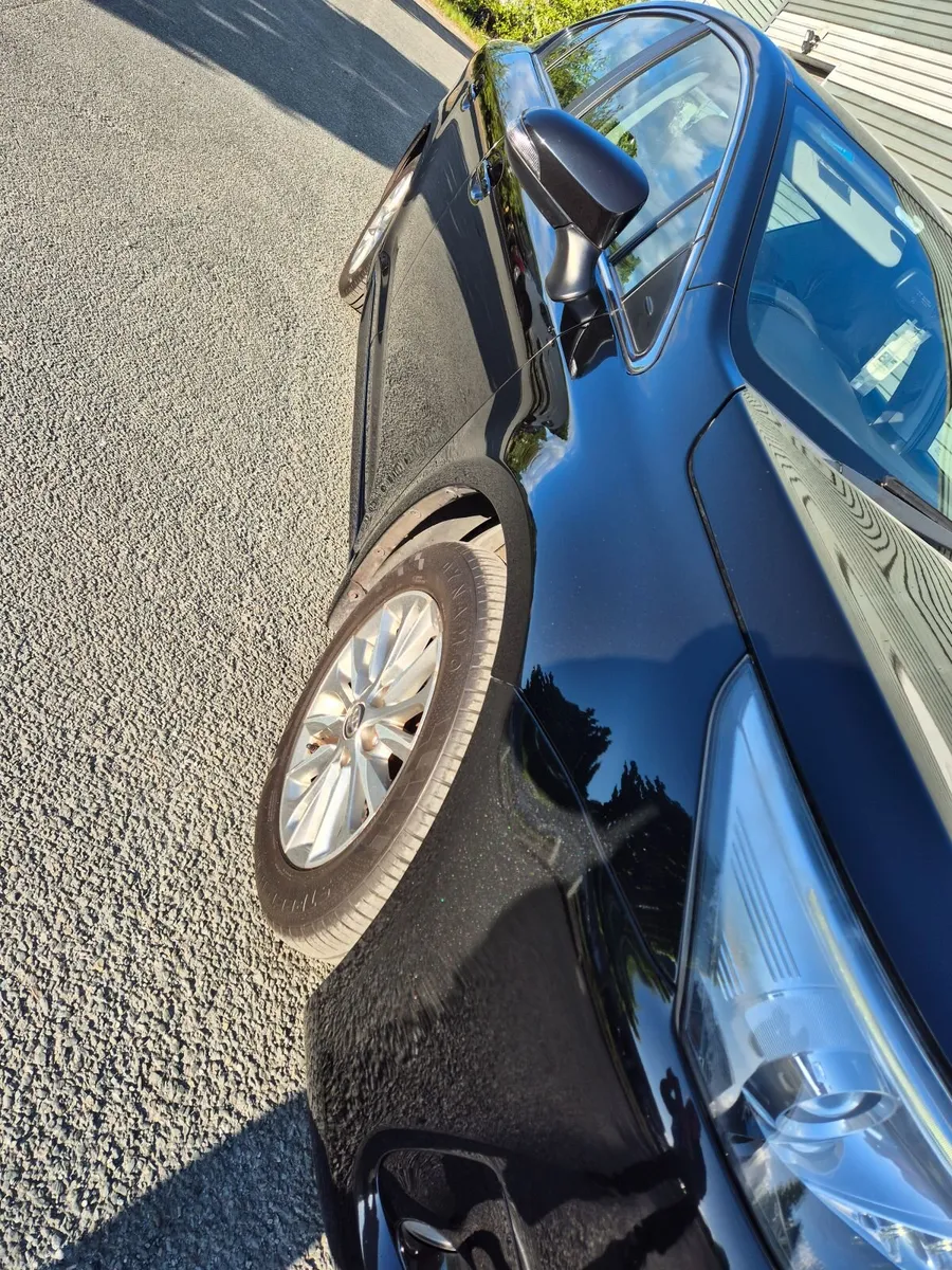 172 Toyota Avensis  1.6 diesel - Image 4