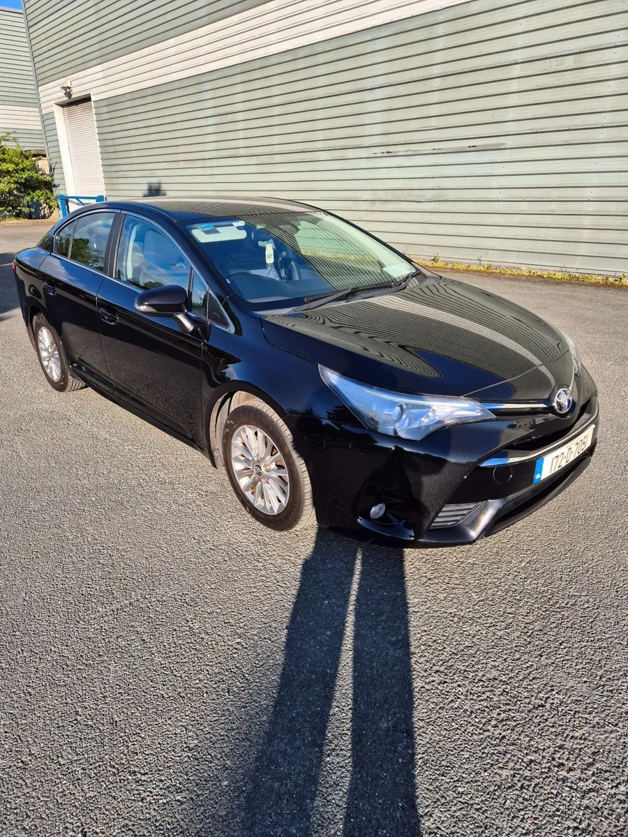172 Toyota Avensis  1.6 diesel - Image 1