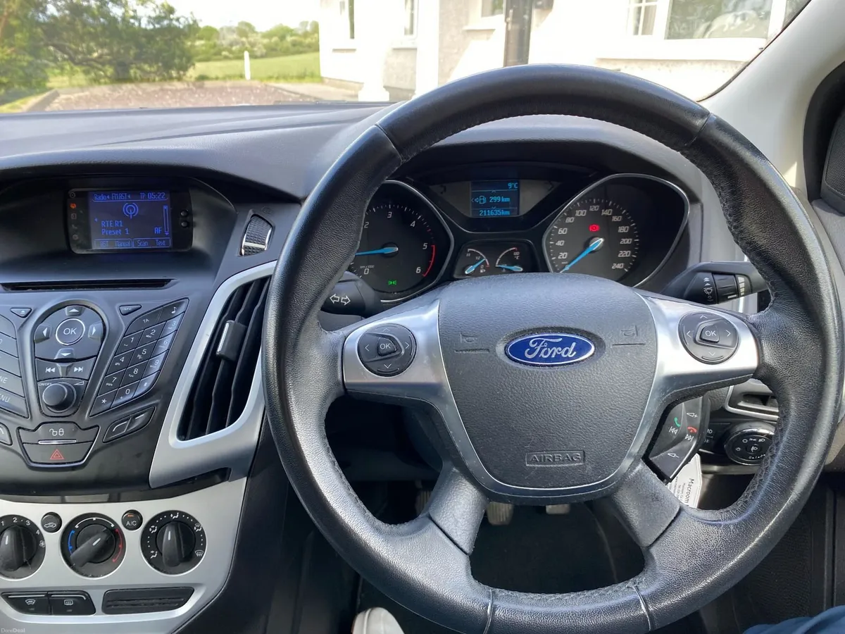 2011 Ford Focus.1.6TDCi , NCT, T,Belt & Pump done - Image 4