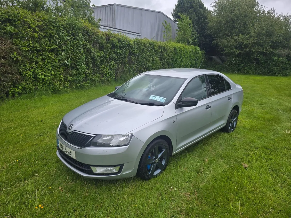 141 Skoda Rapid Limo 1.6 Tdi New Nct Tax Fully Ser - Image 4