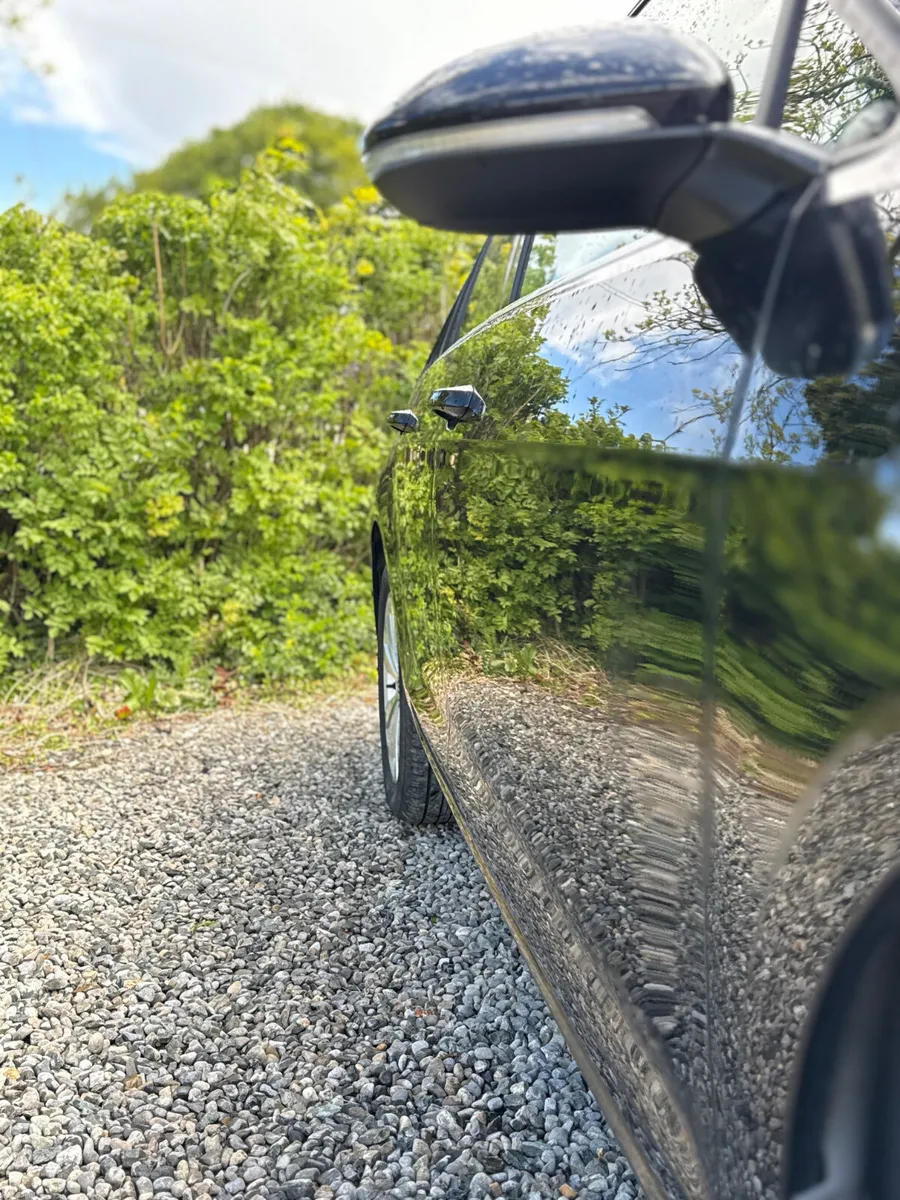 2018 Volkswagen Golf Estate 1.2 TSI 110HP DSG - Image 4