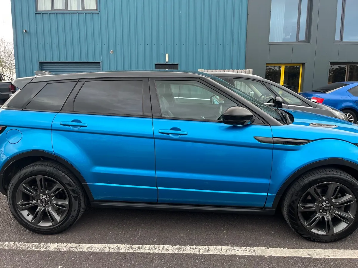 Land Rover Range Rover Evoque 2018 - Image 2