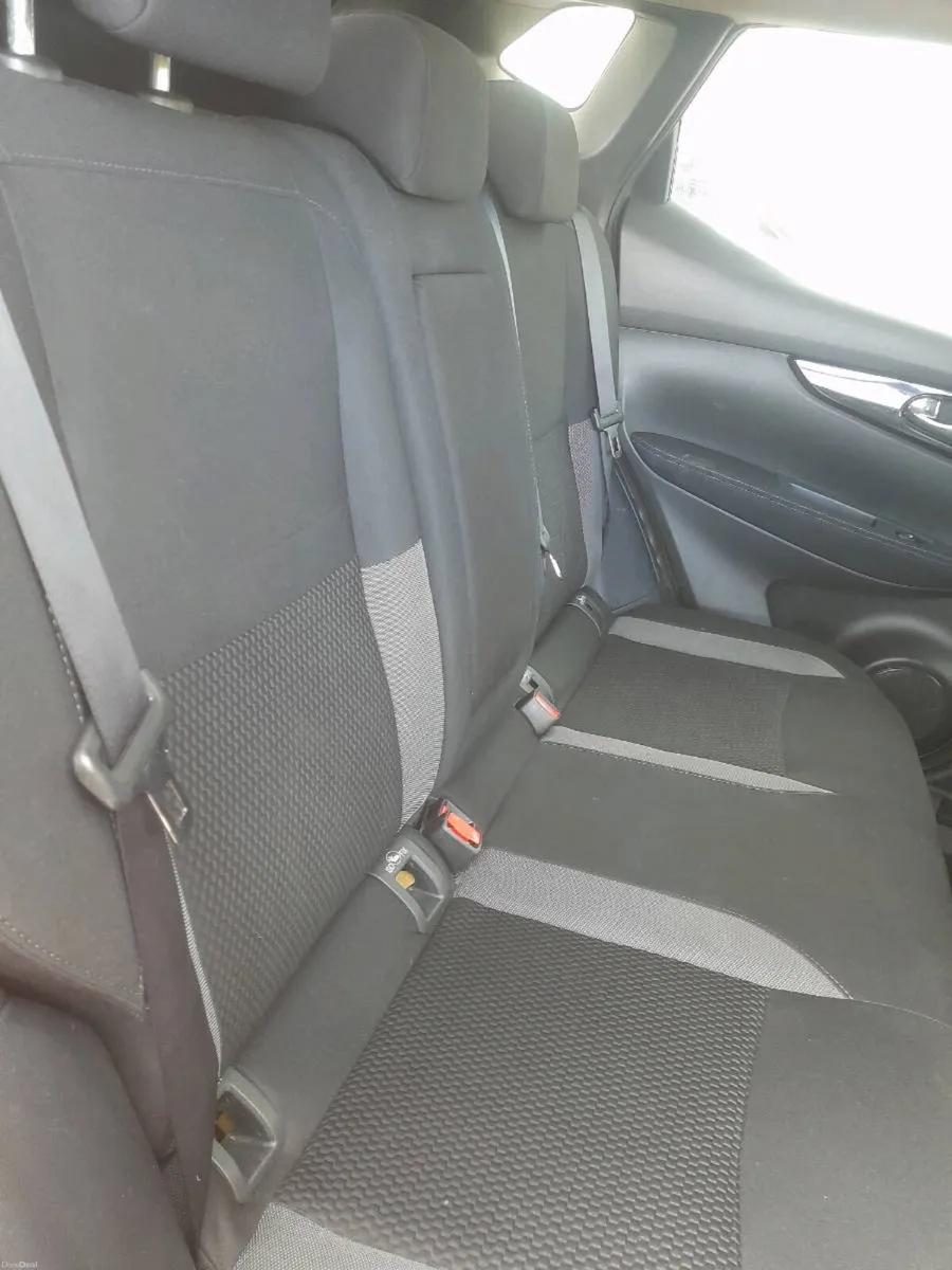Nissan qashqai 1.5dci 2018 - Image 4