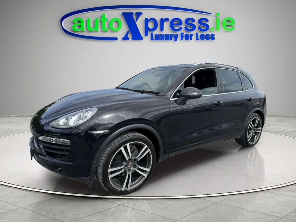 Porsche Cayenne Diesel 4DR Auto - Image 3