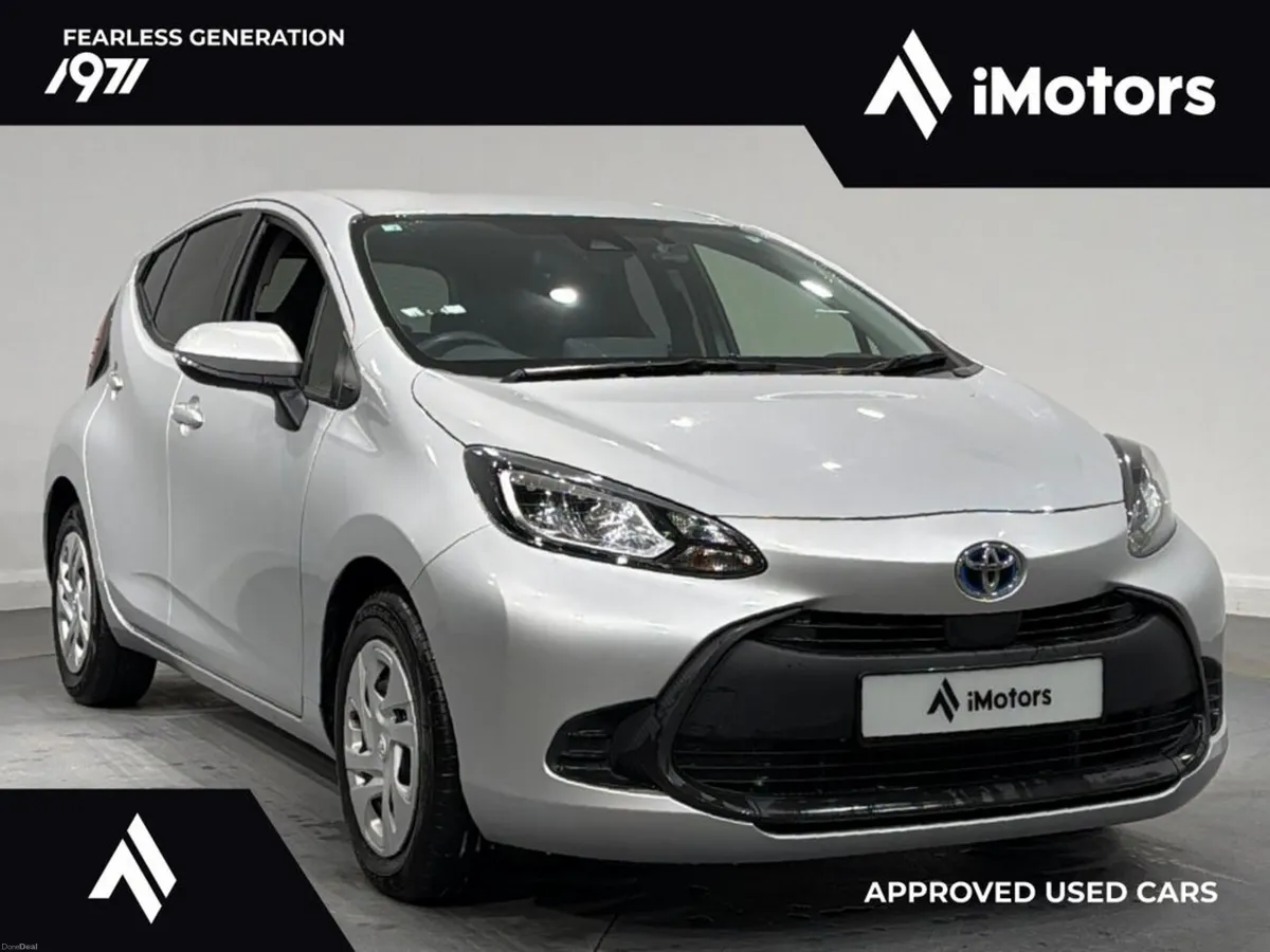 Toyota Aqua AUTOMATIC HYBRID - Image 1