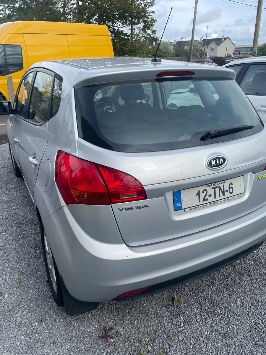 Kia Venga 2012 - Image 3