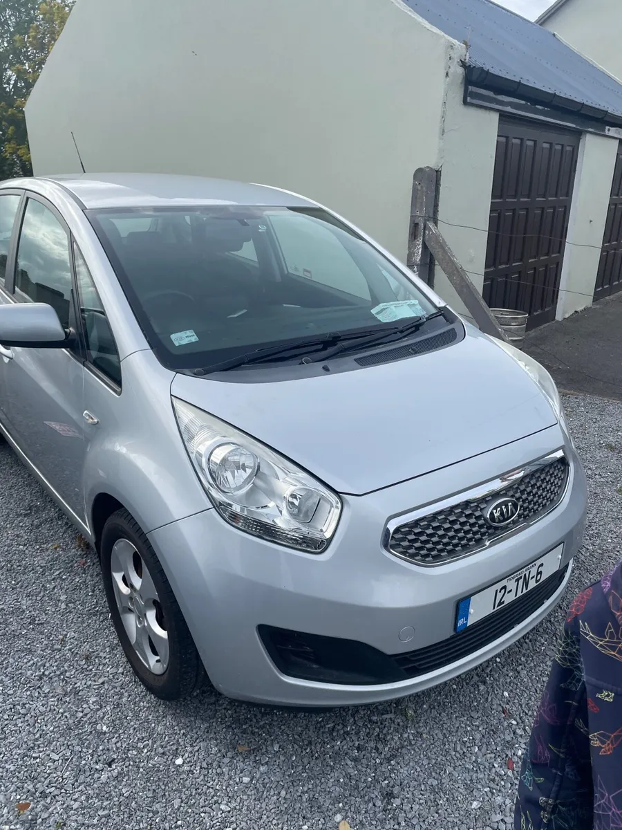Kia Venga 2012 - Image 4