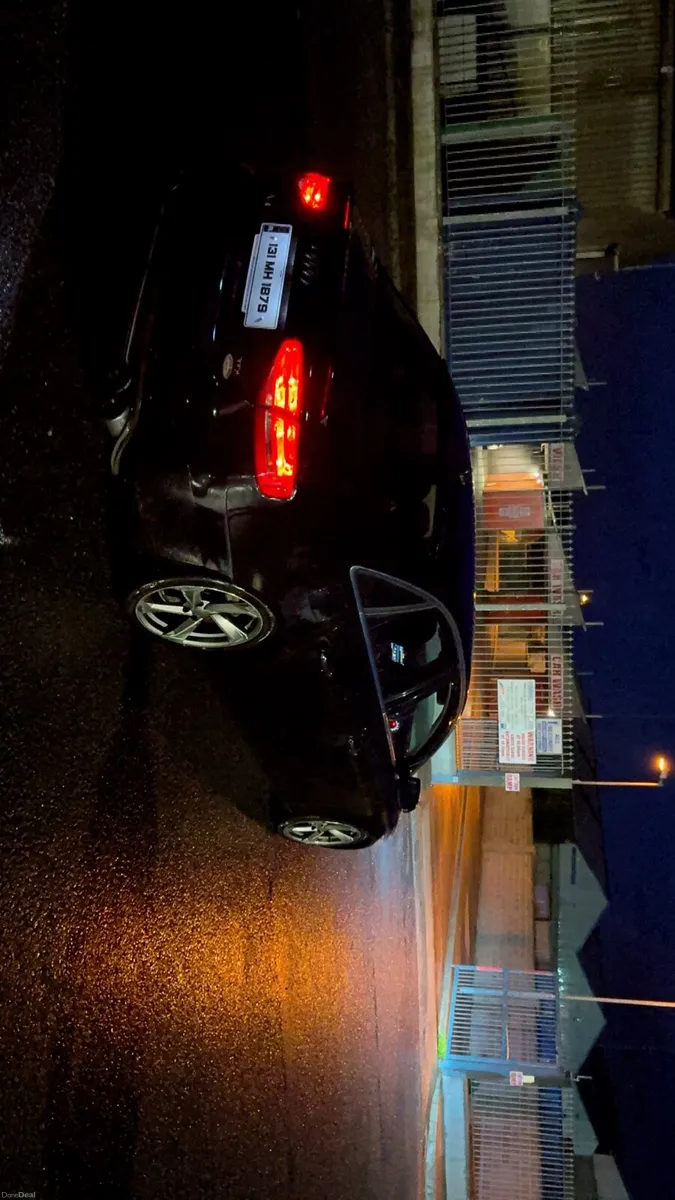 2013 Audi a4 2.0 tdi technik - Image 3