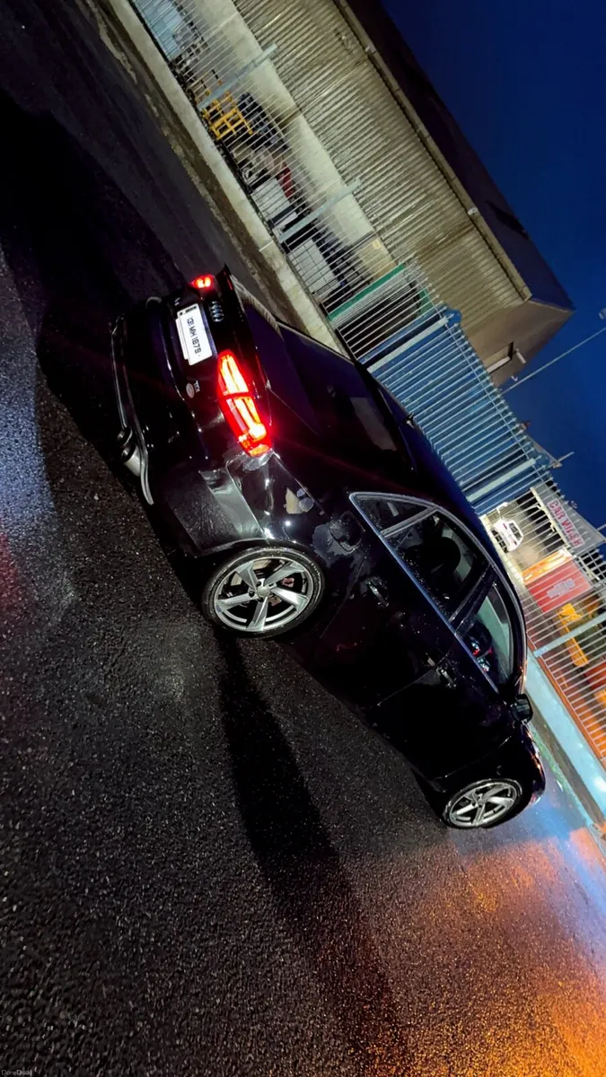 2013 Audi a4 2.0 tdi technik - Image 4