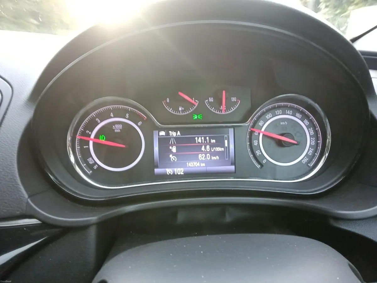 Opel Insignia 2016 - Image 2