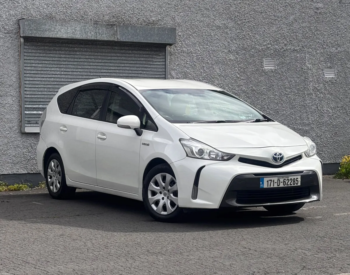 2017 Toyota Prius *FRESH NCT 2028* - Image 1