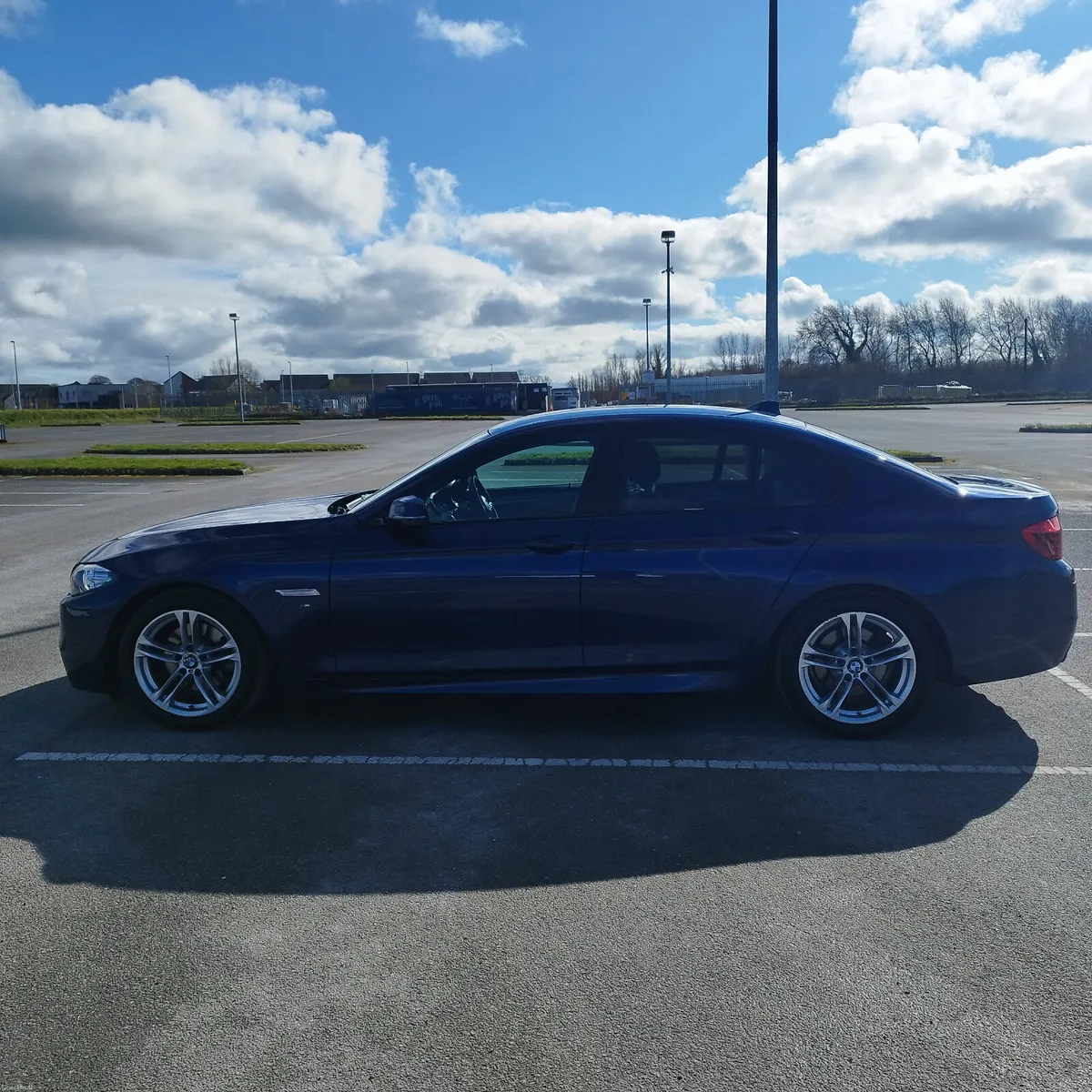 2016 BMW 520d M Sport – High Spec - Image 6