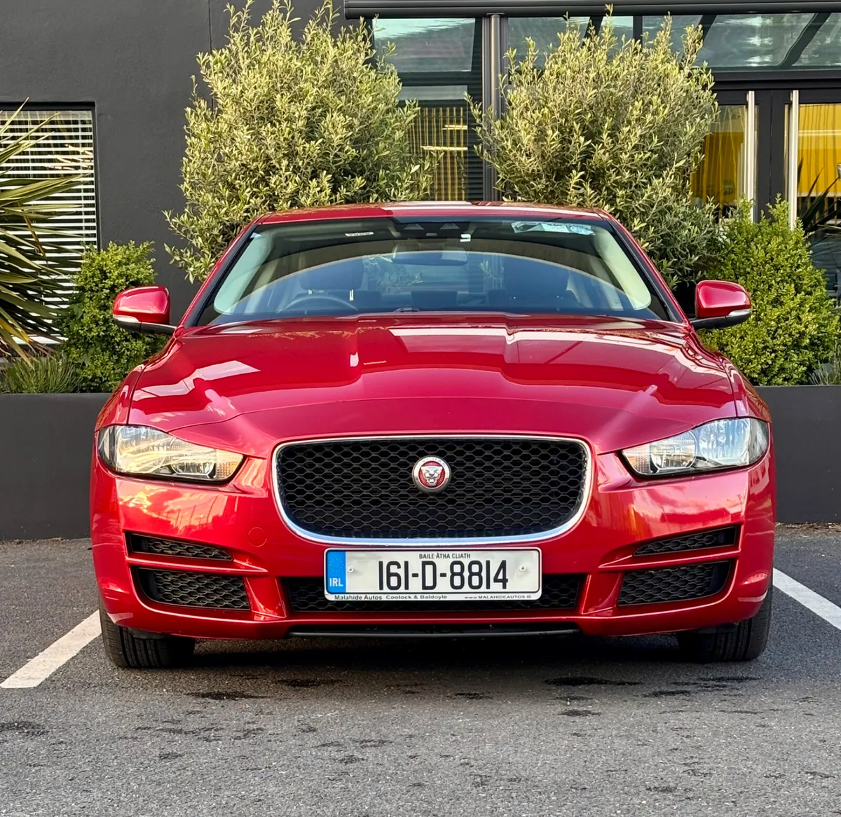 2016 Jaguar XE 2016*Only43500KM*Leather interior* - Image 2